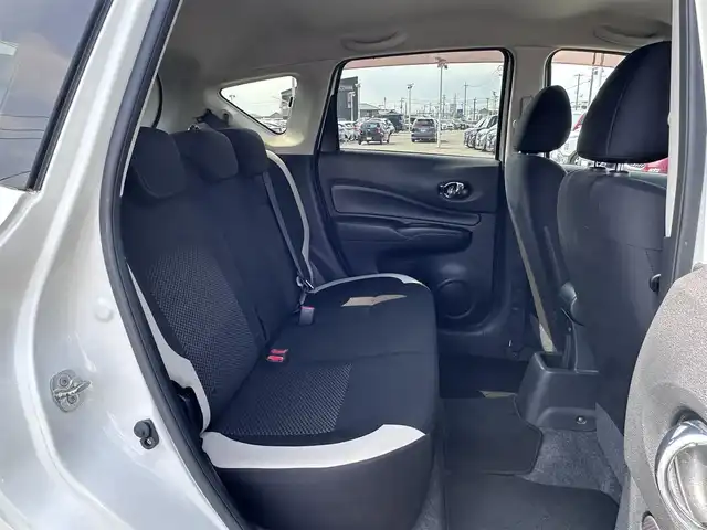 日産 ノート e－パワー X 徳島県 2018(平30)年 8.2万km ブリリアントホワイトパール 純正7型SDナビ　MM517D-W/（ラジオ/HDMI/フルセグ/AUX/BT/Blu-ray）/バックカメラ/アラウンドビューモニター/オプションスポイラー/追従式クルーズコントロール/LEDヘッドライト/オートライト/デジタルインナーミラー/フロント/サイドカメラ/ドライブレコーダー/ETC/ステアリングスイッチ/ウィンカーミラー/純正15AW/スペアキー/ドアバイザー