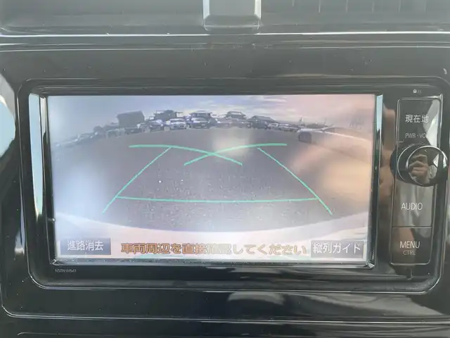 トヨタ プリウス S 熊本県 2016(平28)年 10.8万km シルバーM 純正ナビ　/・AM/FM/CD/DVD/SD/BT/・フルセグTV/バックカメラ/トヨタセーフティセンス/・レーンディパーチャーアラート/・プリクラッシュセーフティシステム/・ふらつき検知機能/・レーダークルーズコントロール/・オートマチックハイビーム/車両接近通報装置/革巻きステアリング/・ステアリングリモコン/オートライト/・LEDライト/電動格納ミラー/・ウィンカーミラー/社外ETC/純正フロアマット/純正ドアバイザー/トノカバー/スマートキー/・スペアキー