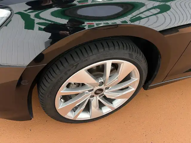 アウディ アウディ Ａ３ SB 1stエディション 三重県 2021(令3)年 6.6万km ミトスブラックメタリック 375台限定特別仕様車/：ワンオーナー/：取説・保証書　有/：スマートキースペア有/バーチャルコクピット/コンビニエンス・アシスタンスパッケージ/アダプティブクルーズアシスト/：アダプティブクルーズコントロール/：アクティブレーンアシスト/：サイドアシスト/：ホールドアシスト/マトリクスLEDヘッドランプ/：ダイナミックターンインディケーター/ブルーアクセント入ブラックデビューン/クロスシート/前席パワーシート/：前席シートヒーター/シルバールーフレール/10.1インチタッチディスプレイ/：MMナビゲーション/：スマートフォンインターフェイス/：フルセグTV/：6スピーカー/ETC2.0/ワイヤレスチャージング/：USBソケット（後席）