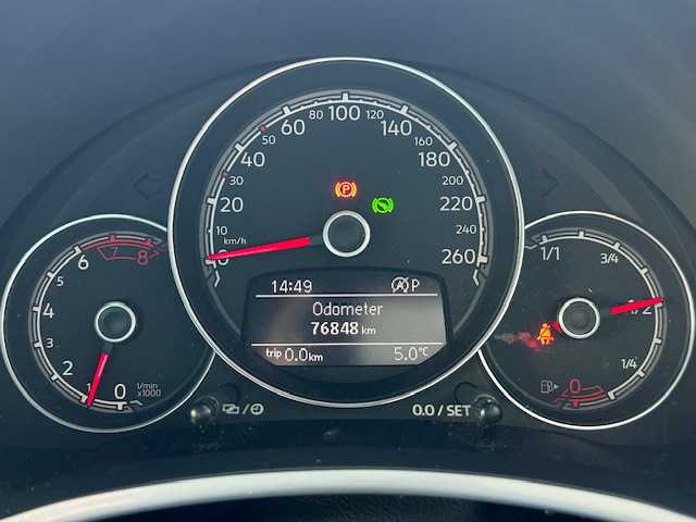 フォルクスワーゲン ザ・ビートル Rライン 茨城県 2017(平29)年 7.7万km 白 純正ナビ/ 【フルセグ/Bluetooth/CD/DVD】/バックカメラ/クルーズコントロール/スマートキー/コーナーセンサー/ドライブレコーダー/HIDヘッドライト/オートライト/純正17インチアルミホイール/新車時保証書