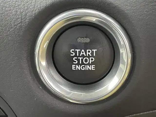 マツダ ＣＸ－５ XD Lパッケージ 千葉県 2017(平29)年 6万km チタニウムフラッシュマイカ 禁煙車/i-ACTIVSENSE/・衝突被害軽減ブレーキ/・レーンキープ・アシスト・システム/・ブラインド・スポット・モニタリング/・AT誤発進抑制制御/・アダプティブLEDヘッドライト/パワーバックドア/マツダコネクトナビ/CD/DVD/Bluetooth/フルセグ/Boseサウンドシステム/バックカメラ/レーダークルーズコントロール/LEDオートライト/レザーシート/シートヒーター/純正19インチアルミホイール/アイドリングストップ/USBポート