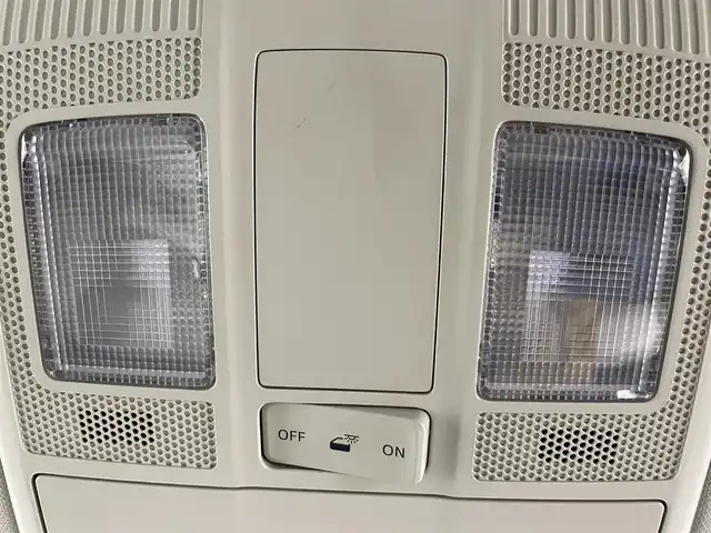 マツダ ＣＸ－５ XD Lパッケージ 千葉県 2017(平29)年 6万km チタニウムフラッシュマイカ 禁煙車/i-ACTIVSENSE/・衝突被害軽減ブレーキ/・レーンキープ・アシスト・システム/・ブラインド・スポット・モニタリング/・AT誤発進抑制制御/・アダプティブLEDヘッドライト/パワーバックドア/マツダコネクトナビ/CD/DVD/Bluetooth/フルセグ/Boseサウンドシステム/バックカメラ/レーダークルーズコントロール/LEDオートライト/レザーシート/シートヒーター/純正19インチアルミホイール/アイドリングストップ/USBポート