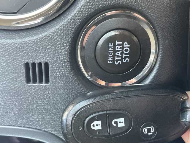 日産 ルークス ハイウェイスター 千葉県 2013(平25)年 4.2万km スノーパールホワイト ナビ　ＭＣ３１２Ｄ－Ａ　ＣＤ　ＤＶＤ　ドライブレコーダー　ＥＴＣ　片側パワースライドドア　ＨＩＤヘッドライト　オートライト　フォグランプ　スマートキー　社外アルミホイール　保証書　取扱説明書