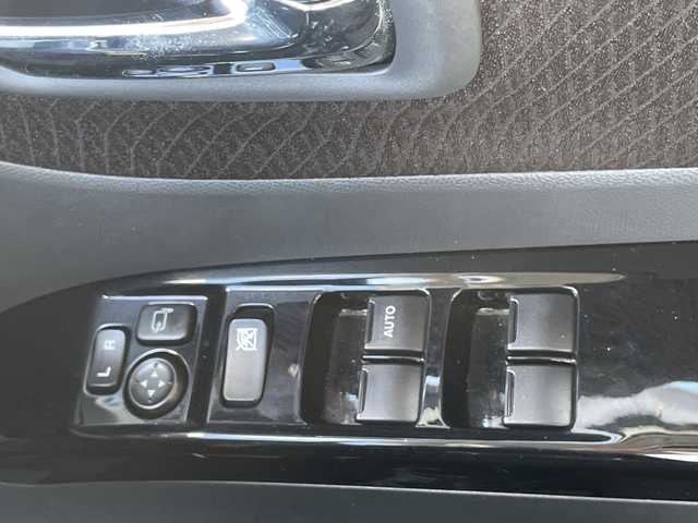 日産 ルークス ハイウェイスター 千葉県 2013(平25)年 4.2万km スノーパールホワイト ナビ　ＭＣ３１２Ｄ－Ａ　ＣＤ　ＤＶＤ　ドライブレコーダー　ＥＴＣ　片側パワースライドドア　ＨＩＤヘッドライト　オートライト　フォグランプ　スマートキー　社外アルミホイール　保証書　取扱説明書