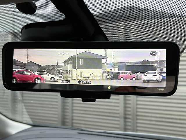 日産 ノート e－パワー X 千葉県 2017(平29)年 3.2万km シルバー 純正ナビゲーション/フルセグTV/ＣＤ、ＤＶＤ、ＳＤ、Ｂｌｕｅｔｏｏｔｈ/ＥＴＣ/ドライブレコーダー/全方位カメラ/デジタルインナーミラー/車両接近通報装置/レーンキープアシスト/衝突被害軽減システム/プッシュスタート/スマートキー/スペアキー/純正アルミホイール/取扱説明書