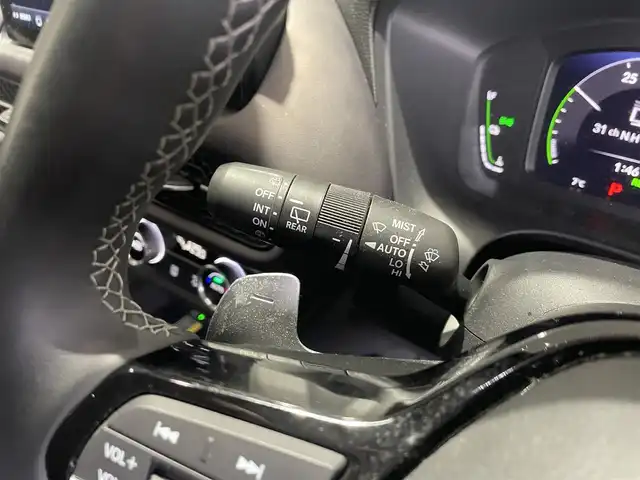 ホンダ ＺＲ－Ｖ ハイブリッド e:HEV Z 富山県 2023(令5)年 3.4万km ワイン 色番号R５７８M(プレミアムクリスタルガーネットメタリック)/ホンダセンシング/レーダークルーズコントロール/レーンキープアシスト/衝突軽減ブレーキ/オートマチックハイビーム/BOSEプレミアムサウンド/マルチビューカメラシステム/メーカーナビ/フルセグＴＶ/Bluetooth/10.2インチグラフィックメーター/置くだけ充電/革シート/シートヒーター/パワーシート/ステアリングヒーター/ドライブレコーダー/ビルトインETC/パワーバックドア/LEDオートライト