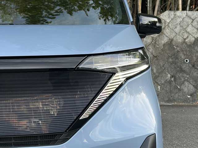 日産 サクラ G 京都府 2023(令5)年 2万km ライトブルー 純正ナビ/・フルセグTV/BT Audio/バック/サイド/フロントカメラ/アラウンドビューモニター/レーダークルーズコントロール/プロパイロット/ETC/前後ドライブレコーダー/エマージェンシーブレーキ/パーキングアシスト/デジタルインナーミラー/e-pedal/コーナーセンサー/シートヒーター/ステアリングヒーター/ステアリングスイッチ/電動パーキングブレーキ/ブレーキホールド/プッシュスタート/純正ドアバイザー/純正フロアマット/純正サマータイヤ4本車載/充電コード/保証書＆取説/ナビ取説/スマートキースペア