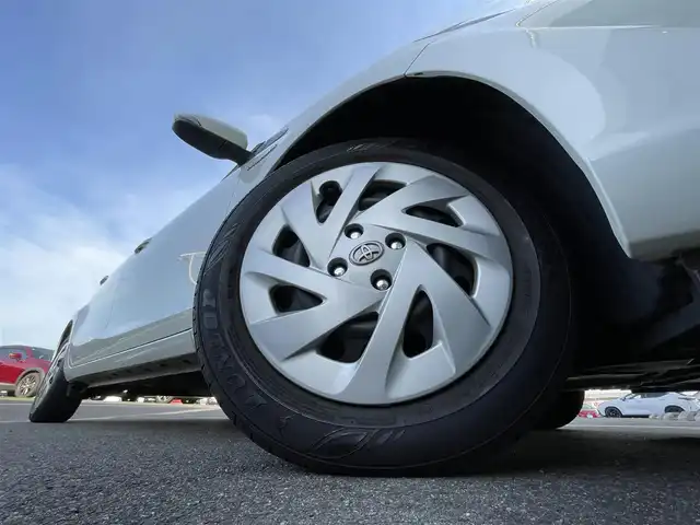 トヨタ アクア S スタイルブラック 香川県 2019(令1)年 4万km ホワイトパールクリスタルシャイン Toyota Safety Sense/〇プリクラシュセーフティ/〇レーンディパーチャーアラート/〇オートマチックハイビーム/〇パーキングサポートブレーキ/〇先行車発進告知/〇クリアランスソナー/社外7インチSDナビ/ワンセグTV/CD/Bluetooth/バックカメラ/ETC/スマートキー×２