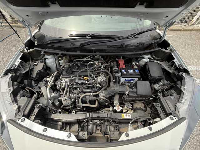 トヨタ ヤリスクロス Z 千葉県 2020(令2)年 3.5万km ホワイトパールクリスタルシャイン 純正メモリナビ(FM/AM/Bluetooth/フルセグTV)/全方位モニター/トヨタセーフティセンス/・プリクラッシュセーフティ/・レーントレーシングアシスト/・アダプティブハービーム/・オートマチックハイビーム/・ロードサインアシスト/・レーダークルーズコントロール/・先行車発進告知機能/前後ドライブレコーダー/前席シートヒーター/パワーシート/ETC2.0/前後コーナーセンサー/スマートキー/スペアキー/保証書/取扱説明書