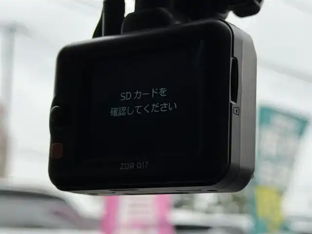 マツダ デミオ XD 千葉県 2016(平28)年 7万km ジェットブラックマイカ 純正ナビ（AM/FM/CD/DVD/フルセグTV/AUX/Bluetooth）/バックカメラ/ドライブレコーダー/ETC/クルーズコントロール/ブラインド・スポット・モニタリング/車線逸脱警報システム/前席シートヒーター/LEDヘッドランプ/レインセンサーワイパー/純正アルミホイール付きサマータイヤ積み込み
