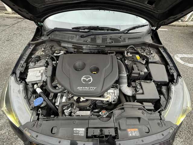 マツダ デミオ XD 兵庫県 2016(平28)年 7万km ジェットブラックマイカ 純正ナビ（AM/FM/CD/DVD/フルセグTV/AUX/Bluetooth）/バックカメラ/ドライブレコーダー/ETC/クルーズコントロール/ブラインド・スポット・モニタリング/車線逸脱警報システム/前席シートヒーター/LEDヘッドランプ/レインセンサーワイパー/純正アルミホイール付きサマータイヤ積み込み