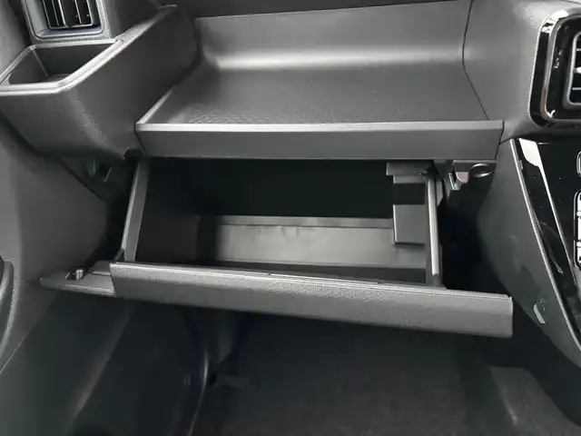 ダイハツ タント カスタム RS 宮城県 2025(令7)年 0.1千km レーザーブルークリスタルシャイン スマートクルーズパック/・全車速追従機能付アダプティブクルーズコントロール/・レーンキープコントロール/・コーナリングトレースアシスト/・ステアリングスイッチ（運転支援）/・ETC/9インチスマホ連携ディスプレイオーディオ/・AppleCarPlay/AndroidAuto/・USBソケット/HDMIソケット/・フルセグTV/＝＝＝/スマートアシスト/・衝突回避支援ブレーキ機能/・衝突警報機能/・ブレーキ制御付誤発進抑制機能/・車線逸脱警報機能/・車線逸脱抑制制御機能/・路側逸脱警報機能/・ふらつき警報/・先行車発進お知らせ機能/・標識認識機能/・アダプティブドライビングビーム/・コーナーセンサー/バックカメラ/両側パワースライドドア/ハーフレザーシート/シートヒーター/革巻きステアリング/ステアリングスイッチ/電動パーキングブレーキ/ブレーキホールド/LEDヘッドランプ/フォグランプ/オートライト/スマートキー＆プッシュスタート/スペアキー1本/電動格納ミラー/純正15インチAW/W/サイド/カーテンエアバッグ