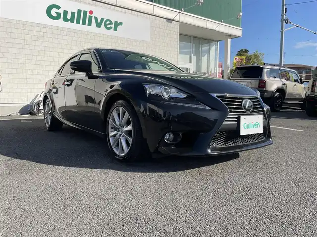 レクサス ＩＳ 200t 神奈川県 2016(平28)年 3.5万km 黒