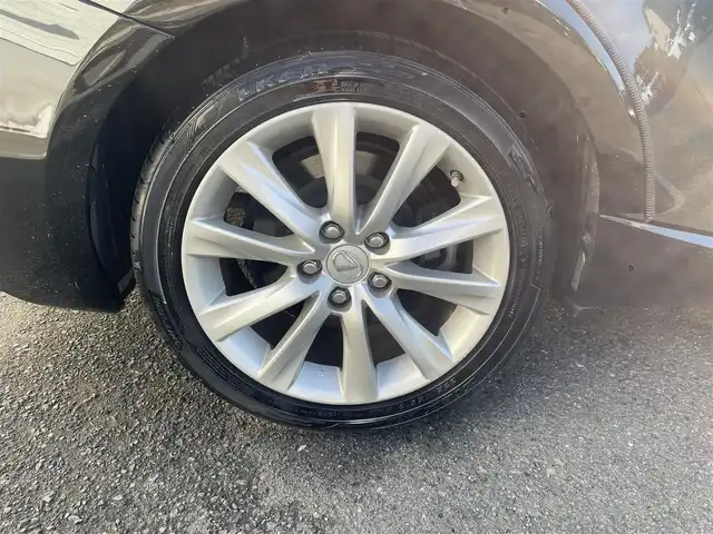 レクサス ＩＳ 200t 神奈川県 2016(平28)年 3.5万km 黒