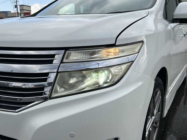 日産 エルグランド ライダー 白本革 マニュアルシート 富山県 2010(平22)年 16万km ブリリアントホワイトパール 4WD/スマートキー×２/パワースライドドア/レザーシート/アラウンドビューモニター/メーカーオプションHDDナビ/DVD/MSV/フルセグTV/USB/純正フリップダウンモニター/100V電源/電格ウィンカーミラー/ETC/クリアランスソナー/オットマンシート/純正18インチAW/純正フロアマット/純正ドアバイザー/皮巻きステアリング/ステアリングスイッチ/フォグランプ/プッシュスタート/保証書・取説・ナビ取説