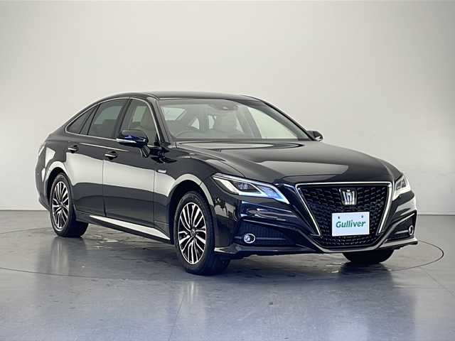 トヨタ クラウン ハイブリッド S Cパッケージ Four 長野県 2018(平30)年 3.8万km プレシャスブラックパール 純正ナビ（フルセグ/DVD/CD/BT/Miracast）/パノラミックビューモニター/ビルトインETC/トヨタセーフティーセンス/プリクラッシュセーフティー/BSM/クリアランスソナー/レーダークルーズコントロール/RCTA/RCD/パーキングサポート/HUD/RSA/AC100Vコンセント/前席シートヒーター＆クーラー/ステリングヒーター/社外17インチAW/スペアーキー/取扱説明書