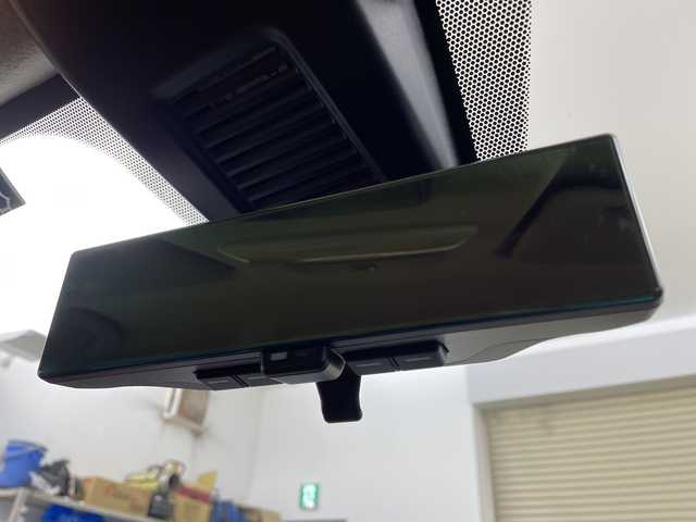 日産 キックス X FOUR ツートーンインテリアED 道央・札幌 2022(令4)年 3.8万km ブリリアントホワイトパール/ピュアブラック 2トーン ・4WD/e-POWER /・エマージェンシーブレーキ/・プロパイロット/寒冷地仕様/・社外ナビ  /・フルセグ.BT.DVD.CD.USB/・アラウンドビューモニター/・シートヒーター/ハンドルヒーター/・前後ドライブレコーダー/・合皮ツートンシート/・横滑り防止装置/・ステアリングヒーター/・オートブレーキホールド/・LEDオートライト/オートハイビーム/・プッシュスタート/・ETC/・スマートキー×2