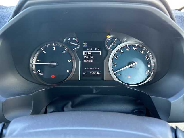 トヨタ ランドクルーザー プラド TX Lパッケージ 愛知県 2019(令1)年 9万km アティチュードブラックマイカ ・禁煙車/ワンオーナー/・メーカーオプション9インチナビ/・フルセグTV/Bluetooth/・AUX/USB/CD/DVD/・パノラミックビューモニター/・ビルトインETC2.0/・前方ドライブレコーダー（ZDR-015）/・トヨタセーフティセンス/・プリクラッシュセーフティ/・レーンディパーチャーアラート/・レーダークルーズコントロール/・クリアランスソナー/・オートマチックハイビーム/・ダウンヒルアシストコントロール/・センターデフロック/・ベージュ本革シート/・前席パワーシート/・前席シートヒーター/シートベンチレーション/・マットブラックED用18インチアルミホイール/・LEDオートライト/・電動格納ミラーウィンカー/・純正フロアマット/・純正ドアバイザー/・プッシュスタート/・ステアリングスイッチ/・スペアキー/・取扱説明書/新車保証書