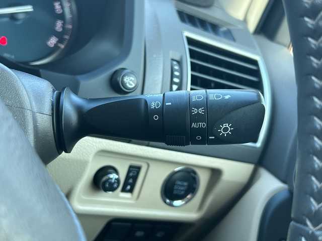 トヨタ ランドクルーザー プラド TX Lパッケージ 愛知県 2019(令1)年 9万km アティチュードブラックマイカ ・禁煙車/ワンオーナー/・メーカーオプション9インチナビ/・フルセグTV/Bluetooth/・AUX/USB/CD/DVD/・パノラミックビューモニター/・ビルトインETC2.0/・前方ドライブレコーダー（ZDR-015）/・トヨタセーフティセンス/・プリクラッシュセーフティ/・レーンディパーチャーアラート/・レーダークルーズコントロール/・クリアランスソナー/・オートマチックハイビーム/・ダウンヒルアシストコントロール/・センターデフロック/・ベージュ本革シート/・前席パワーシート/・前席シートヒーター/シートベンチレーション/・マットブラックED用18インチアルミホイール/・LEDオートライト/・電動格納ミラーウィンカー/・純正フロアマット/・純正ドアバイザー/・プッシュスタート/・ステアリングスイッチ/・スペアキー/・取扱説明書/新車保証書