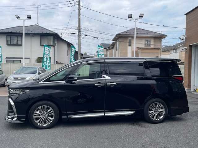 トヨタ アルファード Z 埼玉県 2024(令6)年 2.2万km ブラック ワンオーナー/純正ナビ/純正フリップダウンモニター/両側パワースライドドア/モデリスタエアロ
