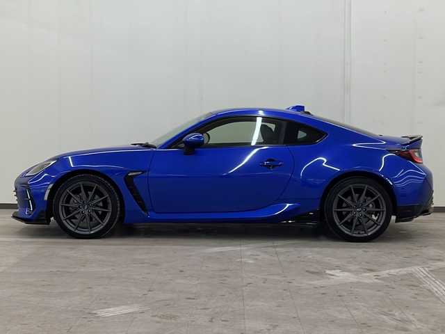 スバル ＢＲＺ S 道央・札幌 2021(令3)年 2.4万km WRブルーパール /6MT//STiフルエアロ//STi パフォーマンスマフラー//純正18インチアルミホイール//寒冷地仕様//ミラーヒーター//社外ナビ（フルセグ/CD/DVD/BT）//バックカメラ//社外17インチAW付冬タイヤ//前ドラレコ//クルーズコントロール//スマートキー//スペアキーｘ１//オートライト//電動格納ミラー//ステアリングスイッチ//横滑り防止//シートヒーター（ＤＮ席）//純正フロアマット