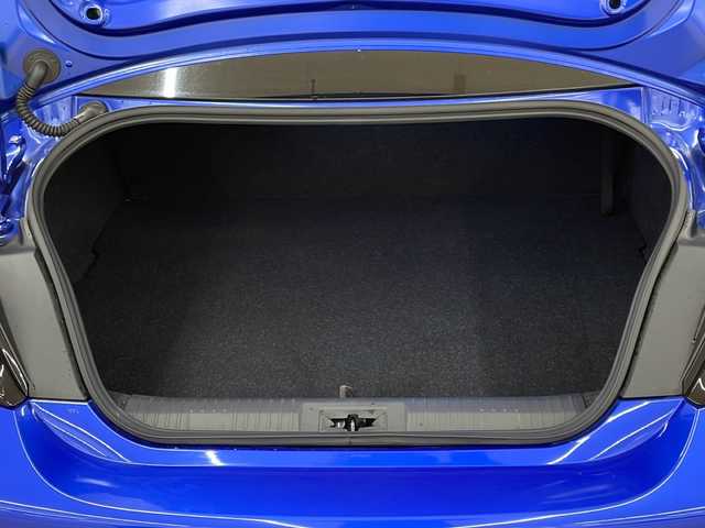 スバル ＢＲＺ S 道央・札幌 2021(令3)年 2.4万km WRブルーパール /6MT//STiフルエアロ//STi パフォーマンスマフラー//純正18インチアルミホイール//寒冷地仕様//ミラーヒーター//社外ナビ（フルセグ/CD/DVD/BT）//バックカメラ//社外17インチAW付冬タイヤ//前ドラレコ//クルーズコントロール//スマートキー//スペアキーｘ１//オートライト//電動格納ミラー//ステアリングスイッチ//横滑り防止//シートヒーター（ＤＮ席）//純正フロアマット
