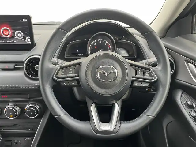 マツダ ＣＸ－３ XD ツーリング 茨城県 2022(令4)年 6.2万km ディープクリスタルブルーマイカ 改良後モデル/8インチナビ/全方位カメラ/革巻きステアリング/ステアリングスイッチ/電子式パーキング/LEDヘッドライト/レーダークルーズコントロール/プッシュスタート/ヘッドアップディスプレイ/純正ドライブレコーダー/純正ETC/フルセグテレビ/取説