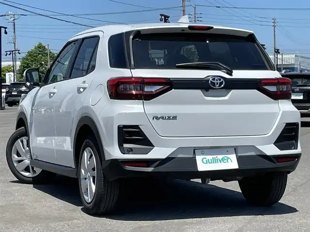 トヨタ ライズ X 道央・札幌 2024(令6)年 2.3万km シャイニングホワイトパール ４WD/寒冷地仕様/社外SDナビ/CD/DVD/BT/フルセグ/スマートキー/衝突被害軽減ブレーキ/横滑り防止装置/レーンキープアシスト/コーナーセンサー/バックカメラ/ETC/アイドリングストップ/ワイパーデアイサー/DRIVEMODE/前席シートヒーター/ステアリングリモコン/MTモード付AT/プッシュスタート/スマートキー/LEDヘッドライト/オートライト/オートハイビーム/ヘッドライトレベライザー/電動格納ミラー/ウィンカーミラー/フロアマット/レンタカー登録