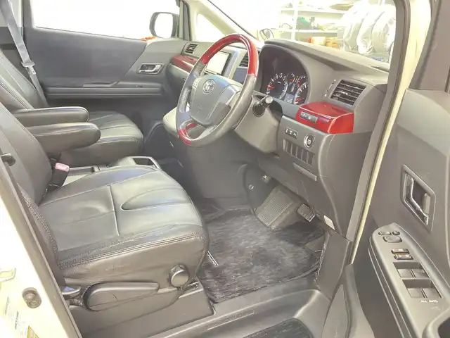 トヨタ アルファード 240S 道央・札幌 2008(平20)年 15.1万km ゴールドパールクリスタルシャイン ・4WD/・社外ナビ (AVIC-MRZ09) /・フルセグTV/BT/DVD/SD/・バックカメラ/・両側パワースライドドア/・コーナーセンサー/・横滑り防止/盗難防止/・オートライト/HIDライト/・ETC/・2列目オットマン/・電動格納ミラー/・シートカバー付