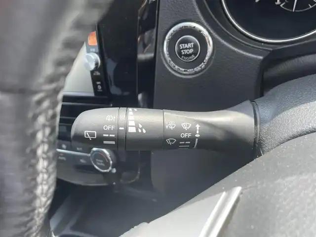 日産 エクストレイル 20X エマージェンシーブレーキ 石川県 2014(平26)年 7.8万km ダイヤモンドブラック ユーザー買取車両/クリアランスソナー/衝突軽減ブレーキ/レーンキープアシスト/純正７インチＳＤナビ/Bluetooth/バックカメラ/ＥＴＣ/パワーバックドア/シートヒーター