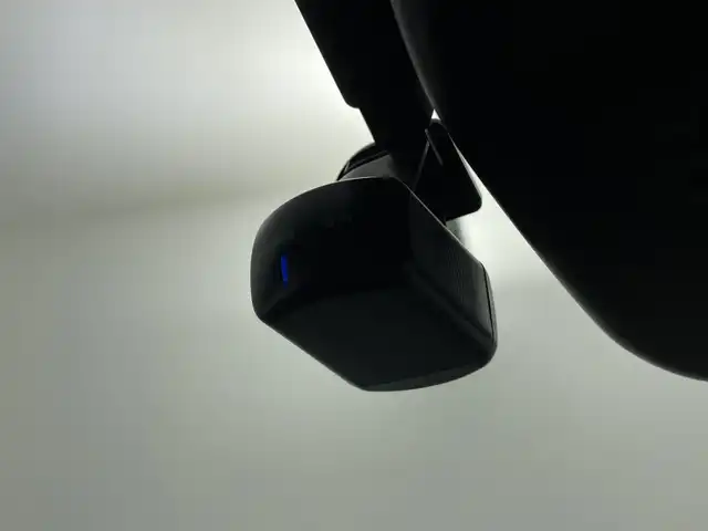 日産 オーラ G レザーエディション 鹿児島県 2022(令4)年 1.8万km バーガンディー 純正ナビ/（BT/フルセグ/HDMI）/プロパイロット/BOSEプレミアムサウンド/アラウンドビューモニター/エマージェンシーブレーキ/デジタルインナーミラー/ワイヤレス充電/オートライト/オートマチックハイビーム/レザーシート/純正フロアマット/スマートキー/プッシュスタート/純正AW17インチ