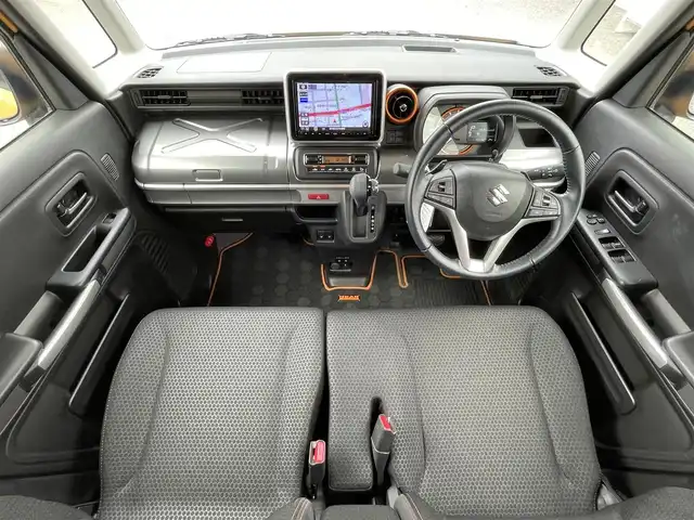 スズキ スペーシア ギア HYBRID XZターボ 大分県 2021(令3)年 2.3万km アクティブイエロー/ガンメタリック2トーン ワンオーナー/純正ディーラーナビ（AM/FM/CD/DVD/BT/フルセグTV）/デュアルカメラブレーキサポート/パーキングセンサー/追従機能付きクルーズコントロール/シートヒーター（D/N席）/ルーフレール/両側パワスラ/前後ドラレコ/バックカメラ/パドルシフト/ヘッドアップディスプレイ/ビルトインETC/純正フロアマット/電動格納ドアミラー/スマートキー/スペアキー×1/取説/保証書