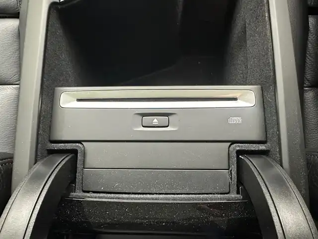 ボルボ ＸＣ９０ T5 AWD モーメンタム 兵庫県 2018(平30)年 7.4万km オニキスブラックP 純正HDDナビ/フルセグ CD USB BT/Apple Car Play Android Auto/全方位カメラ/レーダークルーズコントロール/衝突軽減ブレーキ/BSM/LKA/クロストラフィックアラート/コーナーセンサー/パワーバックドア/ETC/レザーシート/パワーシート/シートヒーター/ステアリングヒーター/LEDヘッドライト/LEDフォグライト/オートライト/オートハイビーム/スマートキー/スペアキー