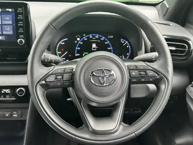 トヨタ ヤリスクロス ハイブリッド Z 香川県 2024(令6)年 1.9万km ブラックマイカ モデリスタエアロ　/ディスプレイオーディオ/全方位カメラ　/トヨタセーフティセンス　/ＢＳＭ　/ＬＴＡ（レーンキープアシスト）/ＰＣＳ（衝突軽減）　/ＲＣＴＡ（リアクロストラフィックアラート）　/ＰＫＳＢ（パーキングサポート）　/ＲＳＡ（ロードサインアシスト）　/前後クリアランスソナー　/革巻きステア／ヒーター　/ビルトインＥＴＣ　/ＬＥＤヘッドライト/オートライト/オートハイビーム機能/Clazzioフロアマット