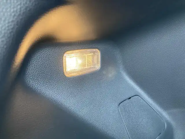 トヨタ アクア X 静岡県 2025(令7)年 0.3万km スーパーホワイトⅡ トヨタセーフティセンス/ディスプレイオーディオ/　（AM FM Bluetooth Miracast）/レーダークルーズコントロール/ドライブレコーダー（自動防眩インナーミラー装着車）/全方位モニター/バックカメラ/ETC/LEDヘッドライト/前後クリアランスソナー/ステアリングスイッチ/純正フロアマット/アイドリングストップ/ワンオーナー