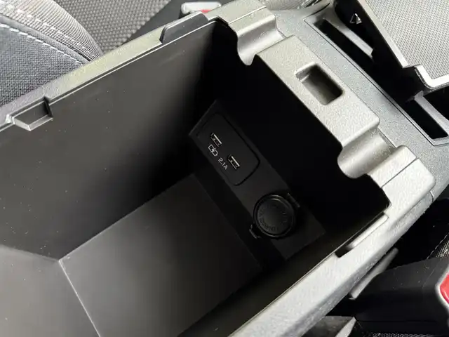 スバル インプレッサ Ｇ４ 2．0i－S アイサイト 京都府 2020(令2)年 7.9万km クリスタルブラックシリカ ワンオーナー/アイサイトコアテクノロジー/・全車速追従機能付クルーズコントロール/・後退時ブレーキアシスト/・プリクラッシュブレーキ/・ツーリングアシスト/・ふらつき警報/・車線逸脱警報/・車線逸脱抑制/カロッツェリアメモリーナビ、地デジ、Bluetooth/パドルシフト/前席パワーシート/運転席メモリーシート/ETC/ブラインドスポットモニター（BSM）/LEDヘッドランプ