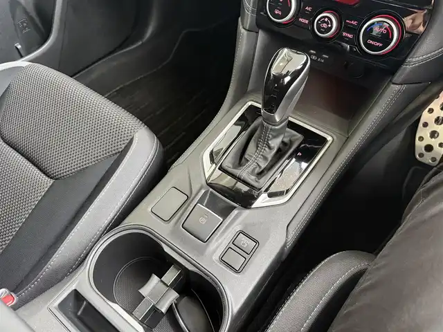 スバル インプレッサ Ｇ４ 2．0i－S アイサイト 京都府 2020(令2)年 7.9万km クリスタルブラックシリカ ワンオーナー/アイサイトコアテクノロジー/・全車速追従機能付クルーズコントロール/・後退時ブレーキアシスト/・プリクラッシュブレーキ/・ツーリングアシスト/・ふらつき警報/・車線逸脱警報/・車線逸脱抑制/カロッツェリアメモリーナビ、地デジ、Bluetooth/パドルシフト/前席パワーシート/運転席メモリーシート/ETC/ブラインドスポットモニター（BSM）/LEDヘッドランプ