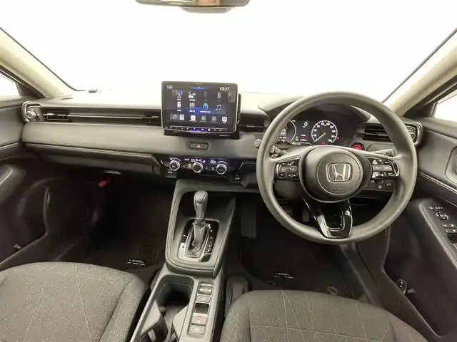 ホンダ ヴェゼル ハイブリッド e:HEV X 熊本県 2024(令6)年 1.2万km クリスタルブラックパール 禁煙車/アルパイン11インチディスプレイオーディオ（ApplCarPlay・BT・USB・HDMI）/バックカメラ　/ＥＴＣ　/レーダークルーズコントロール　/前後クリアランスソナー　/ブレーキホールド/電子パーキング/衝突軽減ブレーキ　/レーンキープアシスト　/横滑り防止　/ダウンヒルアシスト/純正フロアマット/純正16インチAW/オートライト/LEDヘッドライト/スマートキー/プッシュスタート