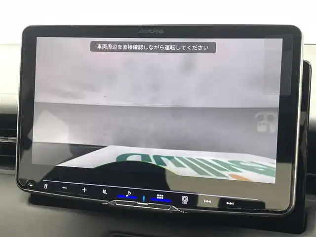 ホンダ ヴェゼル ハイブリッド e:HEV X 熊本県 2024(令6)年 1.2万km クリスタルブラックパール 禁煙車/アルパイン11インチディスプレイオーディオ（ApplCarPlay・BT・USB・HDMI）/バックカメラ　/ＥＴＣ　/レーダークルーズコントロール　/前後クリアランスソナー　/ブレーキホールド/電子パーキング/衝突軽減ブレーキ　/レーンキープアシスト　/横滑り防止　/ダウンヒルアシスト/純正フロアマット/純正16インチAW/オートライト/LEDヘッドライト/スマートキー/プッシュスタート