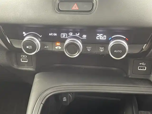 ホンダ ヴェゼル ハイブリッド e:HEV X 熊本県 2024(令6)年 1.2万km クリスタルブラックパール 禁煙車/アルパイン11インチディスプレイオーディオ（ApplCarPlay・BT・USB・HDMI）/バックカメラ　/ＥＴＣ　/レーダークルーズコントロール　/前後クリアランスソナー　/ブレーキホールド/電子パーキング/衝突軽減ブレーキ　/レーンキープアシスト　/横滑り防止　/ダウンヒルアシスト/純正フロアマット/純正16インチAW/オートライト/LEDヘッドライト/スマートキー/プッシュスタート