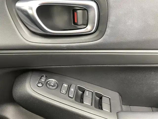 ホンダ ヴェゼル ハイブリッド e:HEV X 熊本県 2024(令6)年 1.2万km クリスタルブラックパール 禁煙車/アルパイン11インチディスプレイオーディオ（ApplCarPlay・BT・USB・HDMI）/バックカメラ　/ＥＴＣ　/レーダークルーズコントロール　/前後クリアランスソナー　/ブレーキホールド/電子パーキング/衝突軽減ブレーキ　/レーンキープアシスト　/横滑り防止　/ダウンヒルアシスト/純正フロアマット/純正16インチAW/オートライト/LEDヘッドライト/スマートキー/プッシュスタート