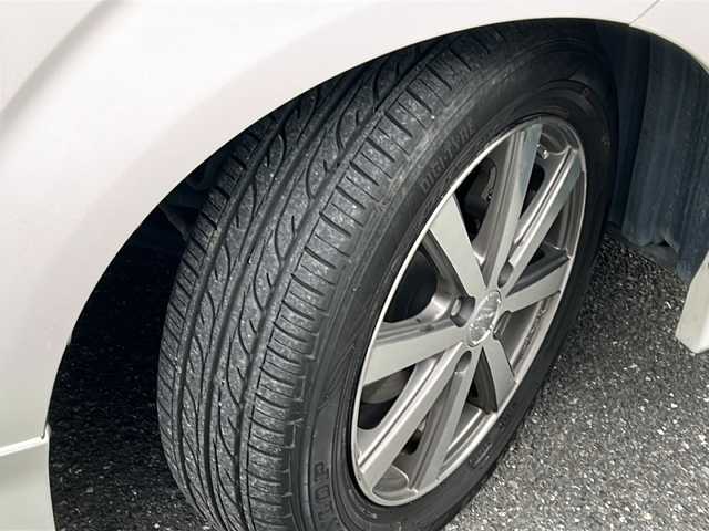 トヨタ ポルテ F 埼玉県 2015(平27)年 6.7万km ホワイトパールクリスタルシャイン 登録時66139km/ワンオーナー/バックカメラ/純正メモリナビ/　CD/Bluetooth/SDMSV/フルセグ/片側パワースライドドア/横滑り防止機能/社外15インチアルミホイール/キセノンオートライト/フォグランプ/純正フロアマット/ドアバイザー/電動格納ミラー/ウィンカーミラー/プッシュスタート/スマートキー×2/保証書/ナビ取扱説明書/取扱説明書