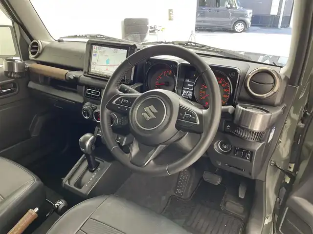 スズキ ジムニー シエラ JC 滋賀県 2019(令1)年 2.8万km ジャングルグリーン 純正8インチナビ/CD/DVD/USB/Bluetooth/フルセグテレビ/バックカメラ/セーフティセンス/クルーズコントロール/LEDヘッドライト/オートライト/フォグランプ/Ｄ/N席シートヒーター/ETC/プッシュスタート/スマートキー/純正フロアマット