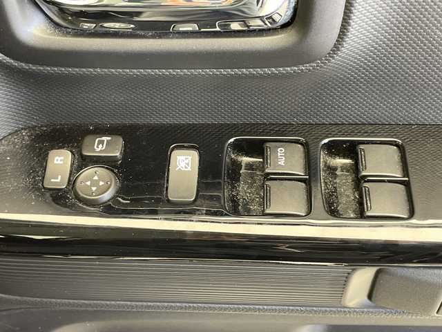 スズキ スペーシア カスタム HYBRID XS 千葉県 2021(令3)年 3.6万km ブルーイッシュブラックパール3 衝突軽減ブレーキ/レーンキープアシスト/レーダークルーズコントロール/全方位カメラ/純正SDナビ/（フルセグ/Bluetooth/CD/DVD/FM/AM）/ハーフレザーシート/シートヒーター（運転席のみ）/アイドリングストップ/LEDヘッドライト/フォグライト/ヘッドアップディスプレイ/電動格納ミラー/ロールサンシェード/シートバックテーブル