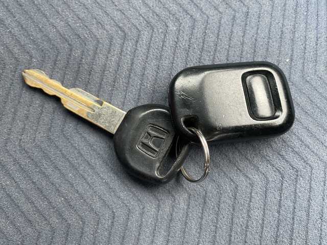 ホンダ バモス M 栃木県 2007(平19)年 13.1万km アドミラルグレーメタリック 社外ナビ/品番:AVIC-MRZ009/Bluetooth/TV/CD/DVD/チューナー/バックカメラ/ETC/4WD/ドアバイザー/純正フロアマット/パワーステアリング/パワーウィンドウ/両側スライドドア/カラーコード:NH716M