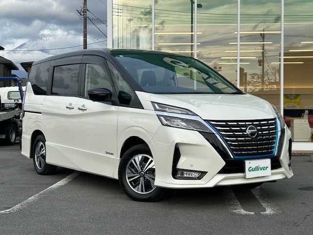 日産 セレナ