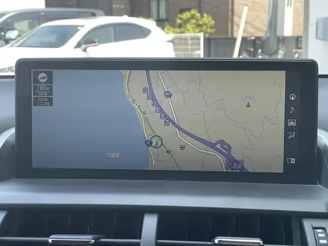 レクサス ＮＸ 300h Iパッケージ 島根県 2019(平31)年 6.4万km ソニッククォーツ ガラスルーフ/純正ナビ/CD/DVD/Blu-ray/DTV/Bluetooth/USB/パノラミックビューモニター/赤革シート/シートヒーター /パワーシート/メモリーシート /三眼LEDオートライト/オートハイビーム/ドライブレコーダー/ビルトインETC2.0/ステアリングスイッチ/ステアリングヒーター/スマートキー/プッシュスタート /純正アルミホイール/パワーバックドア