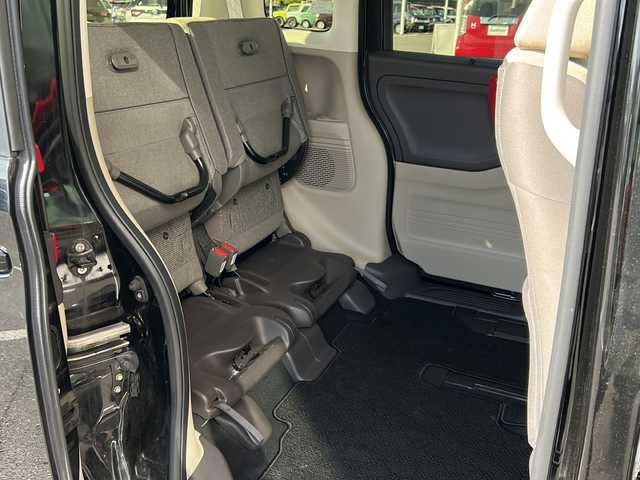 ホンダ Ｎ ＢＯＸ G EX ターボ ホンダセンシング 福岡県 2018(平30)年 10.9万km クリスタルブラックパール 純正ディスプレイオーディオ USB ワンセグ　両側パワースライドドア　スマートキー　バックカメラ　プッシュスタートエンジン　ビルトインETC　純正フロアマット　ホンダセンシング　クルコン レーンアシスト　横滑り防止装置　純正LEDヘッドライト　アイドリングストップ　取扱説明書　保証書