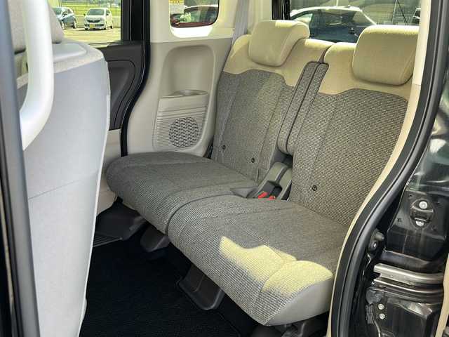 ホンダ Ｎ ＢＯＸ G EX ターボ ホンダセンシング 福岡県 2018(平30)年 10.9万km クリスタルブラックパール 純正ディスプレイオーディオ USB ワンセグ　両側パワースライドドア　スマートキー　バックカメラ　プッシュスタートエンジン　ビルトインETC　純正フロアマット　ホンダセンシング　クルコン レーンアシスト　横滑り防止装置　純正LEDヘッドライト　アイドリングストップ　取扱説明書　保証書