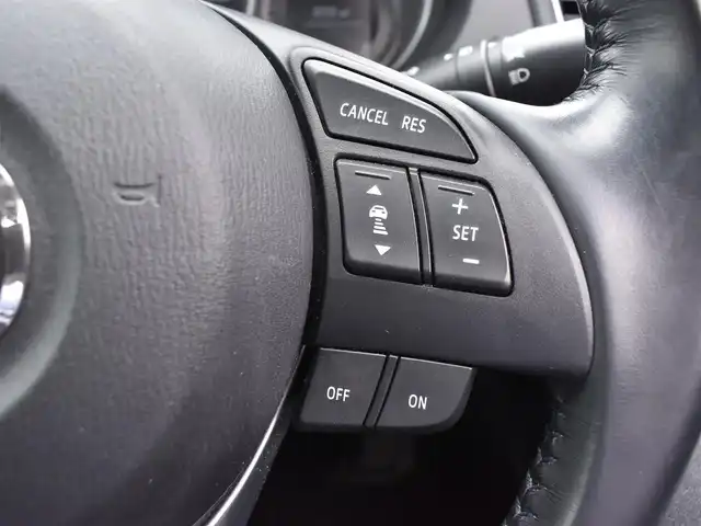 マツダ アテンザ セダン XD 福岡県 2012(平24)年 4.6万km ソウルレッドプレミアムメタリック 　アテンザセダン　XD　/社外ナビ/　　CD/DVD/フルセグTV/B・T/　　CA9PA/バックカメラ/スマートシティブレーキサポート/レーダークルーズコントロール/パドルシフト/HID/フォグランプ/OP　19インチアルミホイール/ETC/保証書あり/取扱説明書あり/スペアキーあり